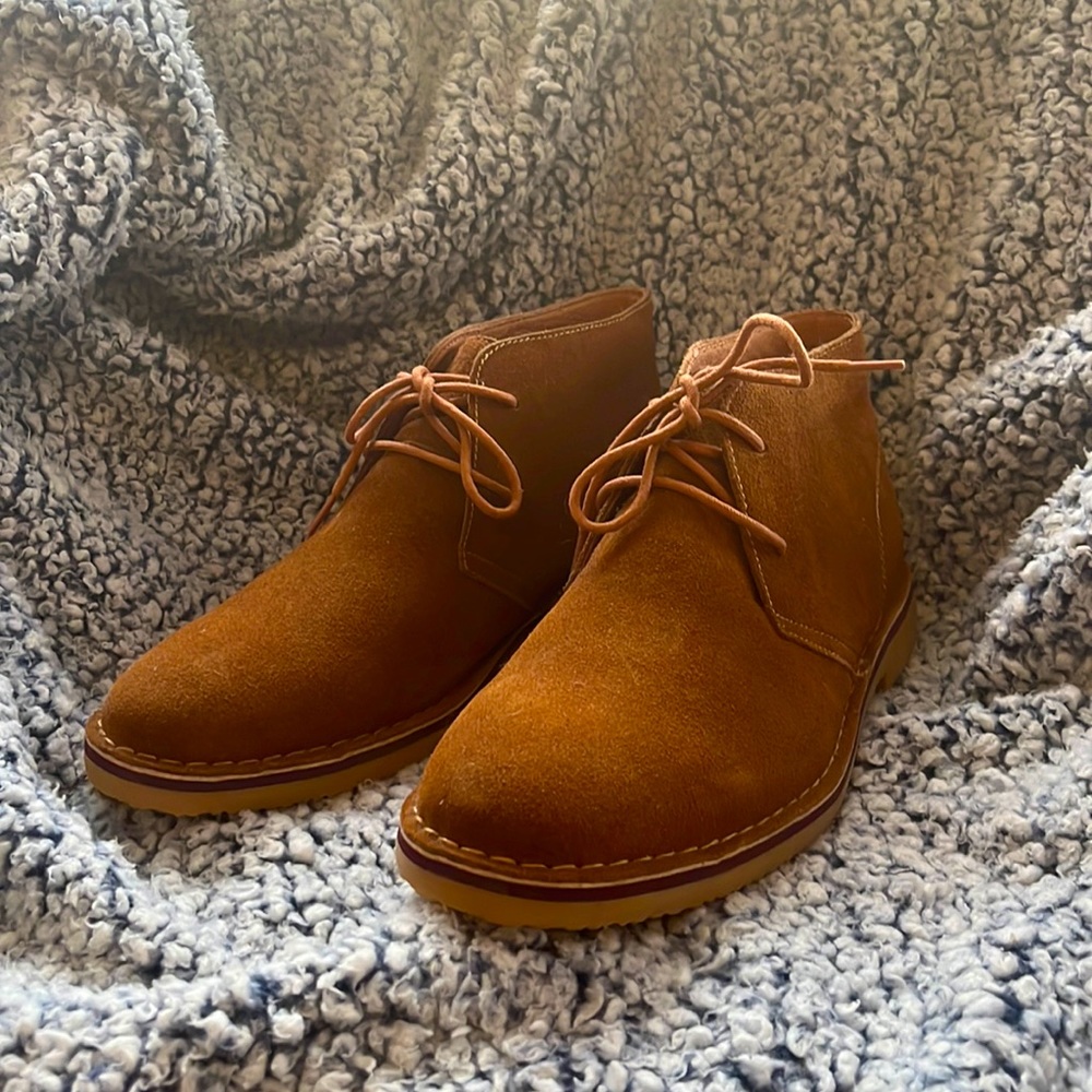 Men’s Propet chukka boot, 11W, Brand New